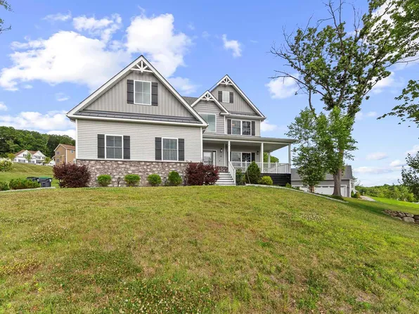 15 Debra Lane, New Windsor, NY 12553