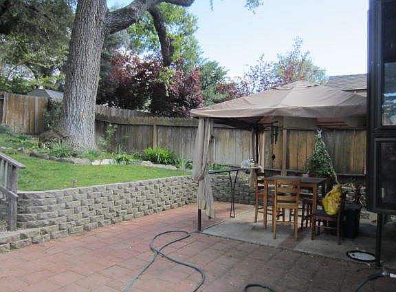 3rd image of 4565 Mananita Ave