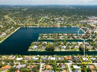 9305 SW 144th St, Miami, FL 33176