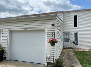 244 Deepwood Dr, Wadsworth, OH 44281