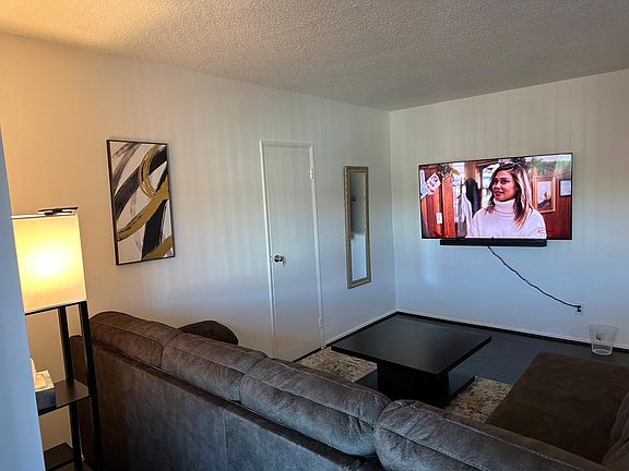 4th image of 12344 Burbank Blvd APT 15