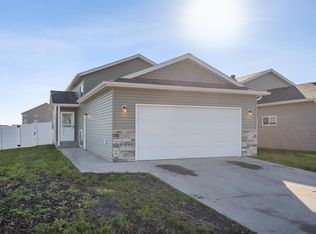 2101 10th St W, West Fargo, ND 58078