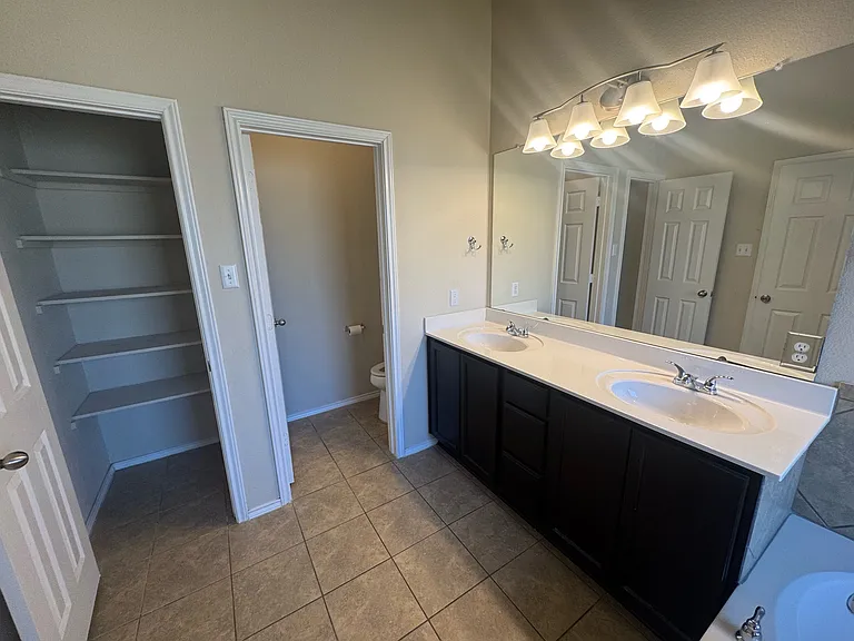 6512 La Sol Ln — Photo 13
