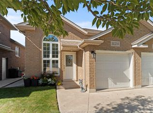 11255 Timber Bay Cres, Windsor, ON N8R2L2