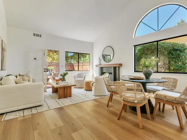 17 Woodstock Court, San Rafael, CA 94903