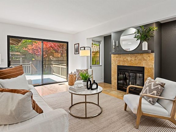 5th image of 11 Aspen Court