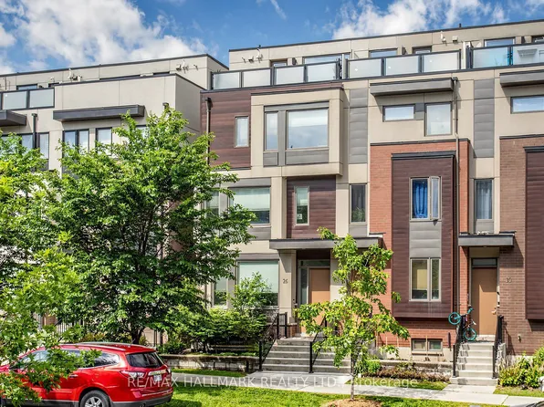 26 Caroline Carpenter Grv, Toronto, ON M3K 0B1