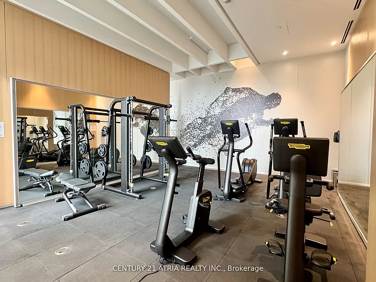 8 Hillsdale Ave E #731 — Photo 32