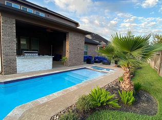 6802 Crimson Grove Dr, Spring, TX 77389