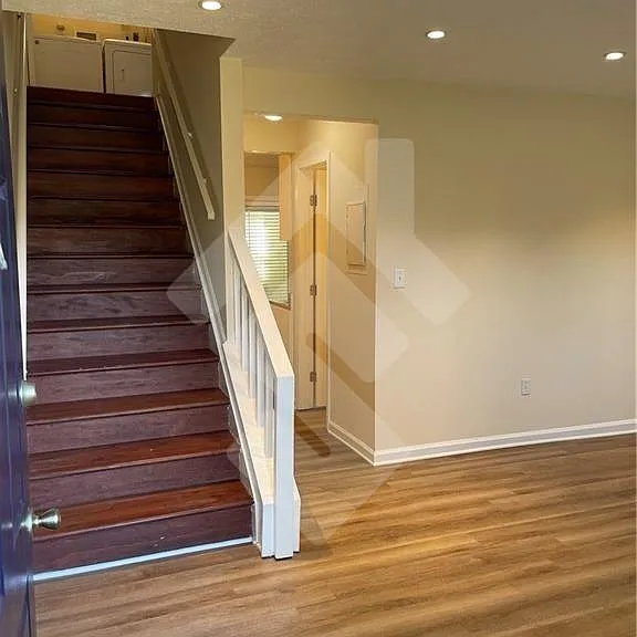 4267 Grogan St NW — Photo 3