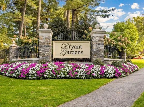 4 Bryant Crescent #1I, White Plains, NY 10605