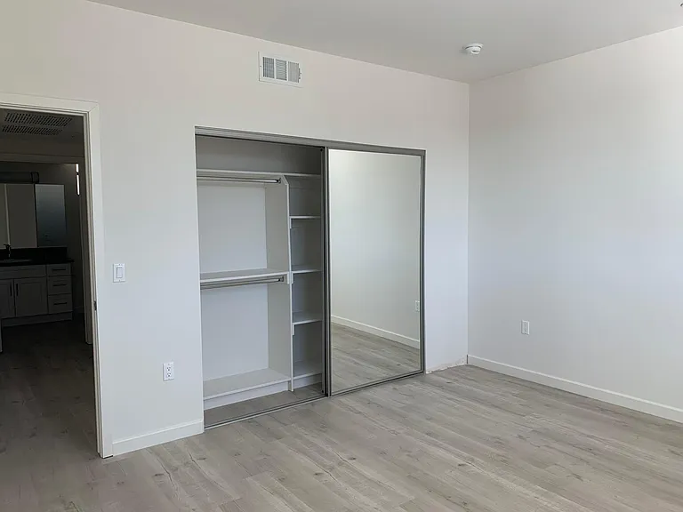 7001 S La Tijera Blvd #7 — Photo 18