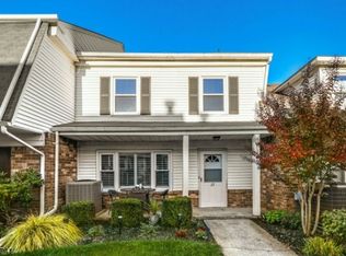 27 Burnham Vlg, Scotch Plains, NJ 07076