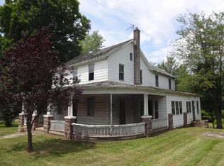 583 Main St, Gouldsboro, PA 18424