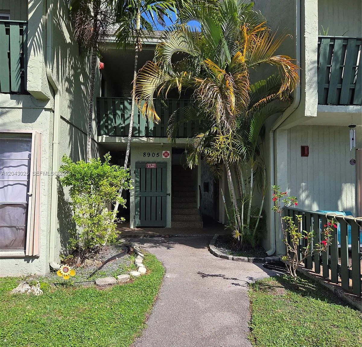 Sun And Lake Condo — Photo 2