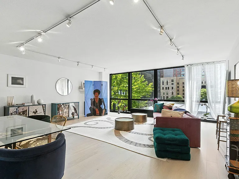 900 N Lake Shore Dr #410 — Photo 4