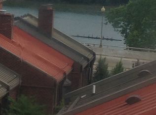 1059 Paper Mill Rd, Chambersburg, PA 17202