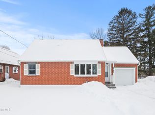 1990 East St, Pittsfield, MA 01201