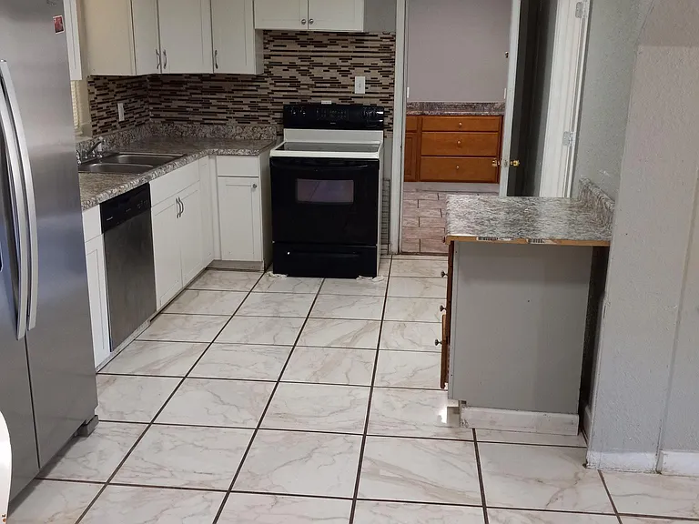 8630 Fab St — Photo 7