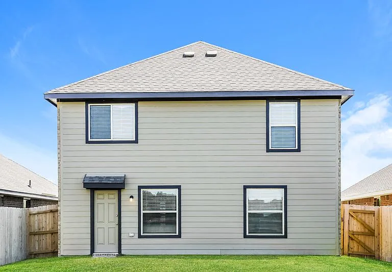 3905 Job Dr — Photo 3