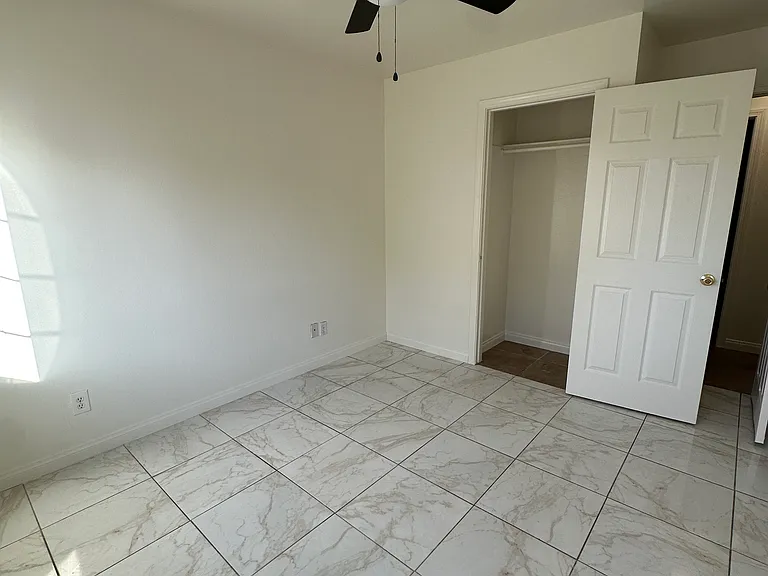 2901 Belhaven St — Photo 15