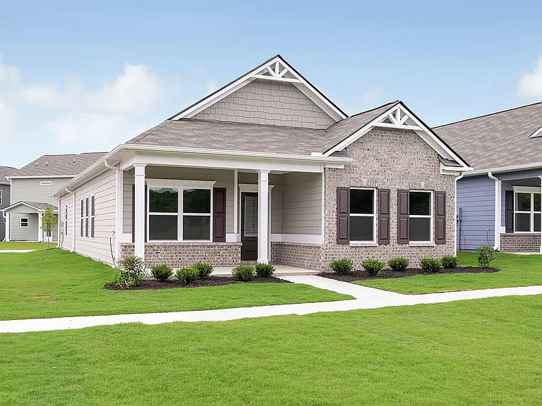 4923 Hazelnut Ln — Photo 3