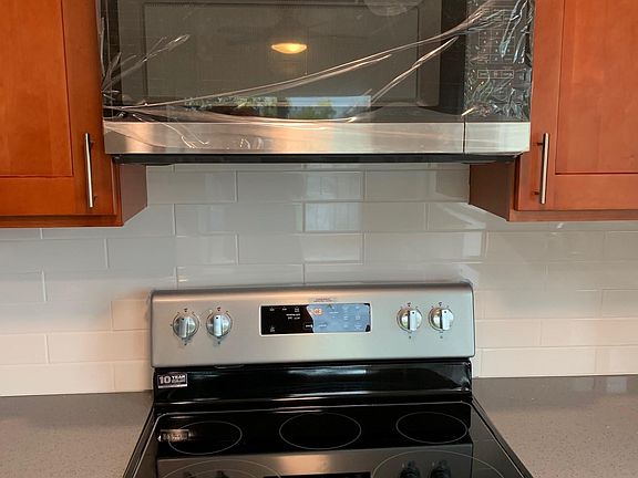 5th image of 894 Bing Dr APT 3
