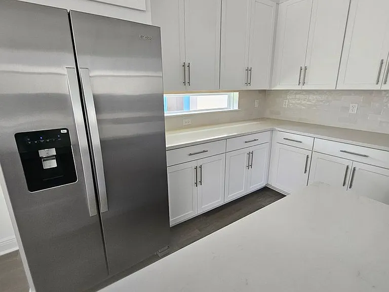 10172 Pearson Ave — Photo 12