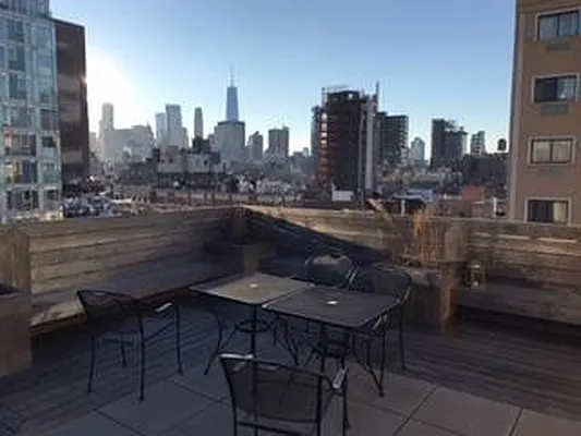 Rented by R New York | media 12