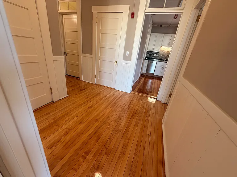69 S Pleasant St #12 — Photo 8
