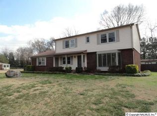 2011 Cameron Rd SW, Huntsville, AL 35802