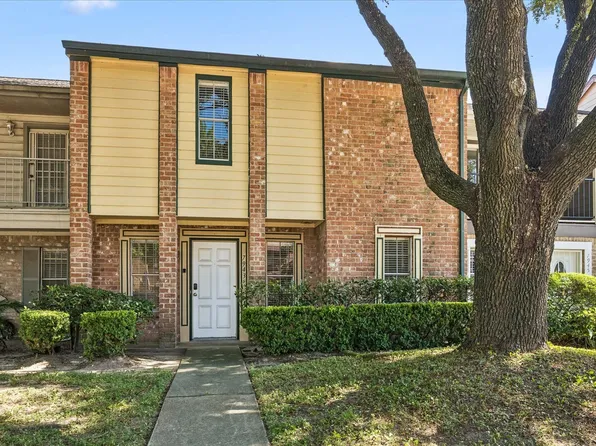 7943 Ellinger Ln, Houston, TX 77040