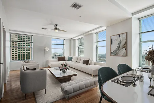 The Strand Apartments Photo 1