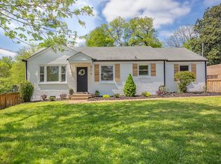 2124 Geneiva Dr, Nashville, TN 37216
