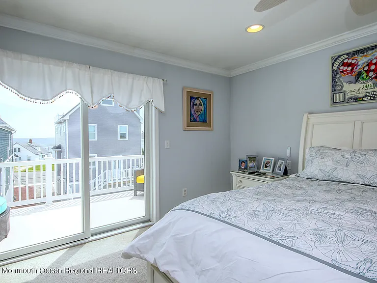 207 Ceylon Ave — Photo 28