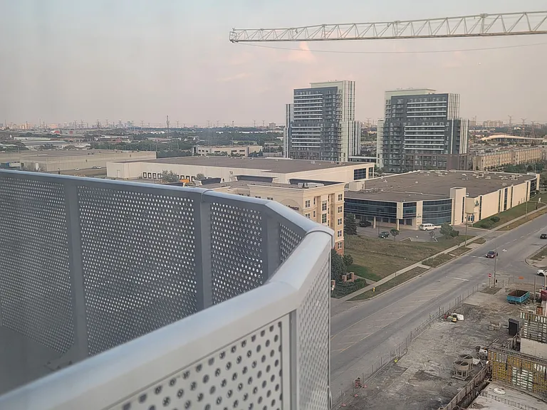 28 Interchange Way #1212 — Photo 10
