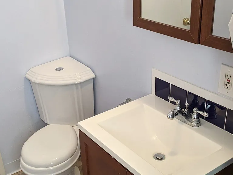 3351 Caroline Ave #2 — Photo 15