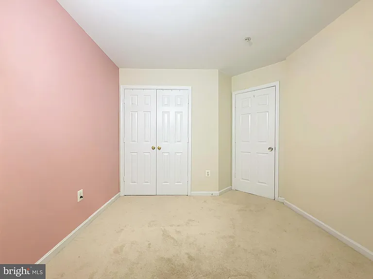 9707 Quiet Brook Ln — Photo 23