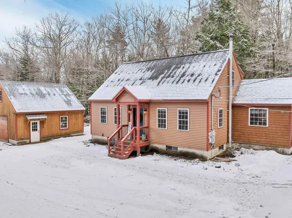 13 Ronald Road, Wolfeboro, NH 03894