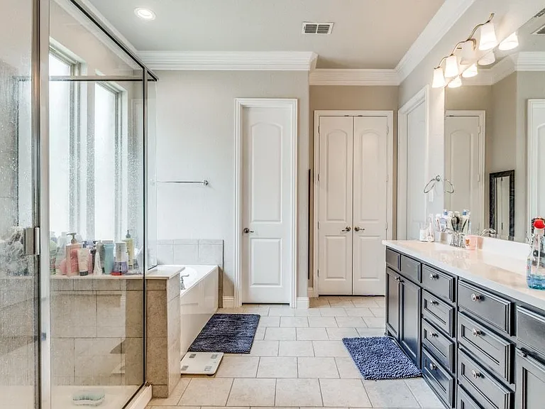 7157 Chelsea Dr — Photo 7