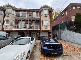 8666 Midland Pkwy, Jamaica, NY 11432