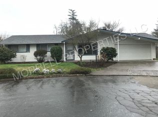 1135 Ponderosa Ct, Springfield, OR 97477