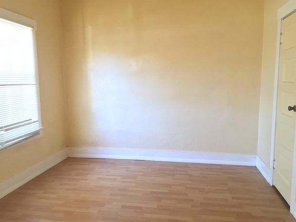 4th image of 809 E Drachman St #2