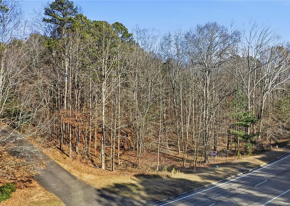 1st image of 1600 Sixes Rd