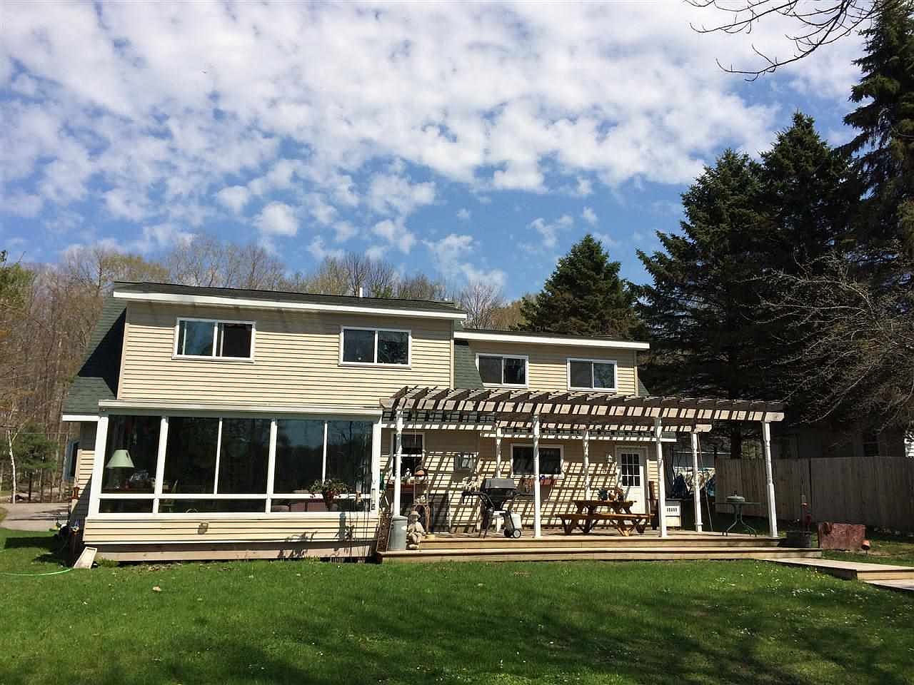 8275 Shrigley Rd, Charlevoix, MI 49720 Zillow