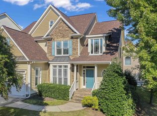 2809 Peachleaf St, Raleigh, NC 27614