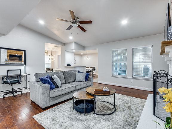 4th image of 4520 Inman Dr
