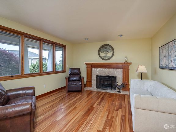 5th image of 10830 SE 292nd Street