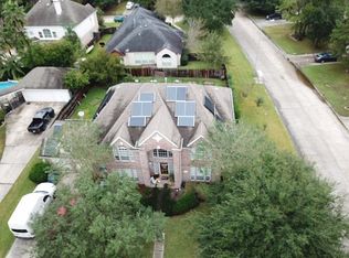 7627 Limber Bough Dr, Humble, TX 77346