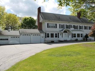 750 School St, Webster, MA 01570